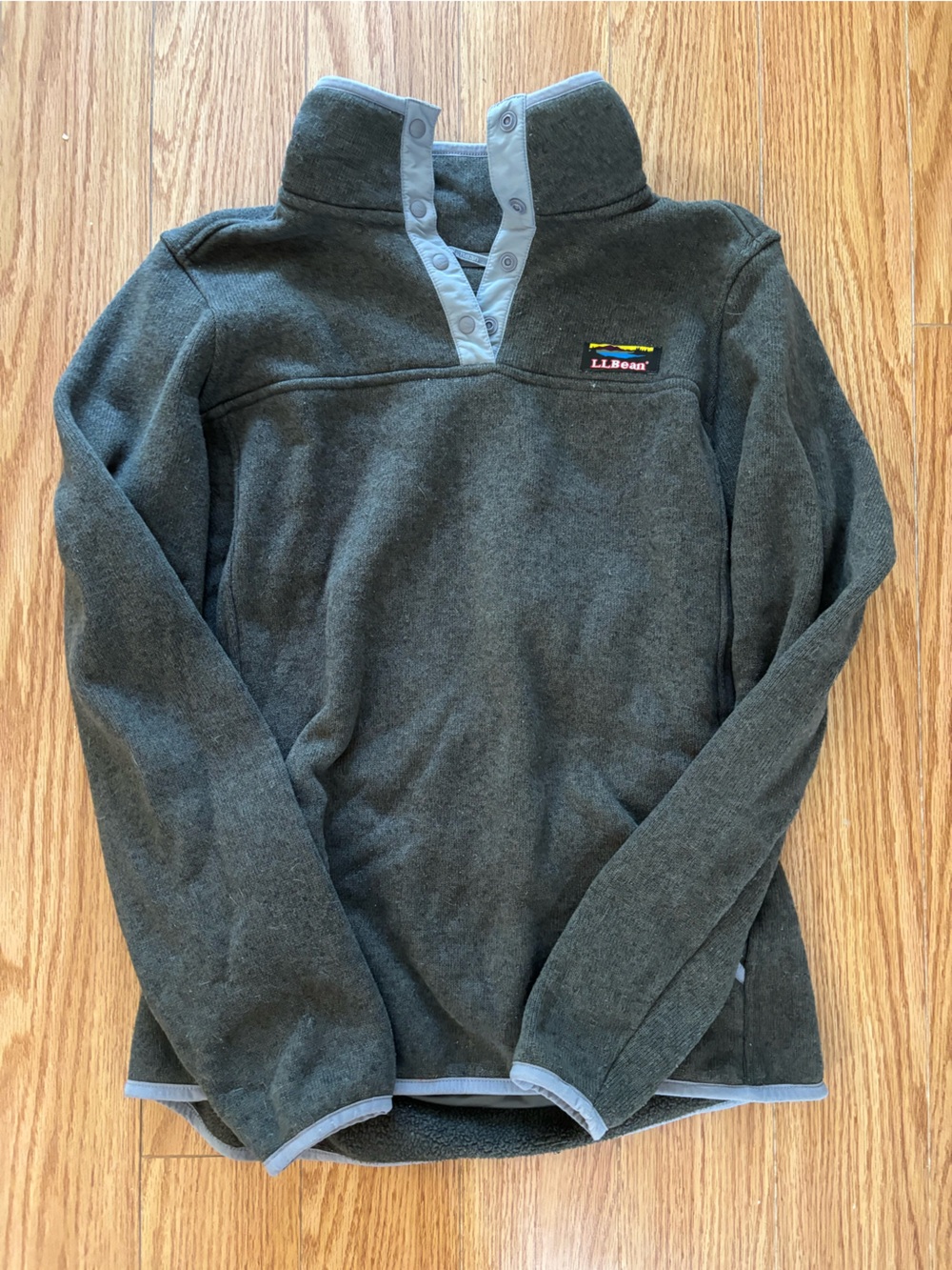L.L. Bean Olive Green Fleece Snap Pullover with Gray Trim